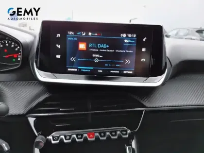 Photo 12 Peugeot 208  PureTech 100 S&S BVM6