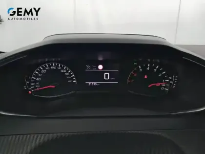 Photo 31 Peugeot 208  PureTech 100 S&S BVM6