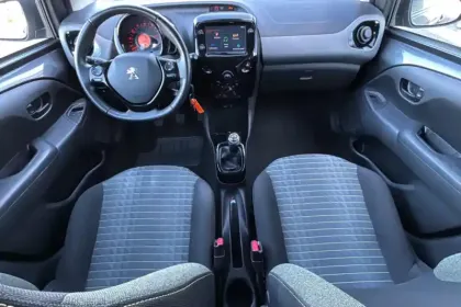 Photo 11 Peugeot 108  VTi 72ch S&S BVM5