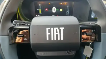 Photo 18 Fiat Grande Panda  e 83 ch