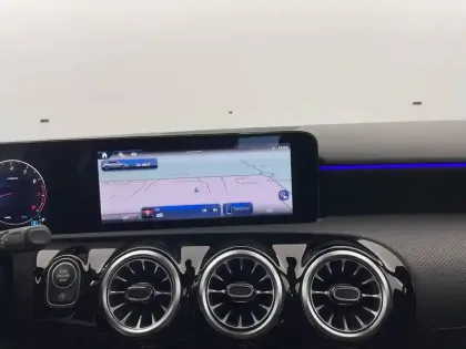 Photo 20 Mercedes Classe A  180 7G-DCT