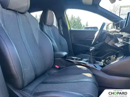 Photo 37 Peugeot 208  PureTech 100 S&S BVM6