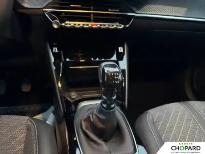 Photo 20 Peugeot 208  PureTech 100 S&S BVM6