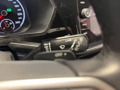 Photo 31 Volkswagen T-cross  1.0 TSI 115 Start/Stop DSG7