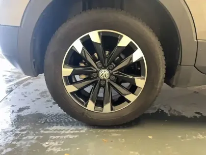 Photo 13 Volkswagen T-cross  1.0 TSI 115 Start/Stop DSG7