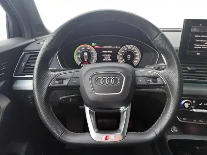 Photo 43 Audi Q5  55 TFSIe 367 S tronic 7 Quattro