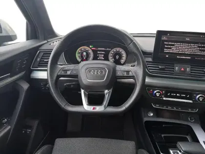Photo 11 Audi Q5  55 TFSIe 367 S tronic 7 Quattro
