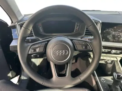 Photo 15 Audi A1  Sportback 30 TFSI 116 ch S tronic 7