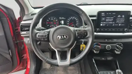 Photo 9 Kia Stonic  1.0 T-GDi 120 ch MHEV iBVM6