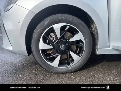 Photo 10 Opel Corsa  Electrique 136 ch & Batterie 50 kw/h