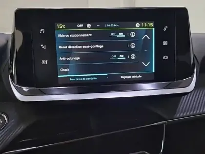 Photo 20 Peugeot 208  Electrique 50 kWh 136ch