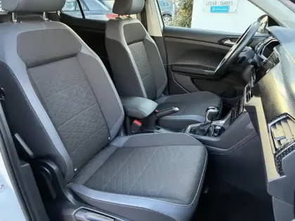 Photo 34 Volkswagen T-cross  1.0 TSI 110 Start/Stop DSG7