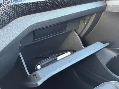 Photo 31 Volkswagen T-cross  1.0 TSI 110 Start/Stop DSG7