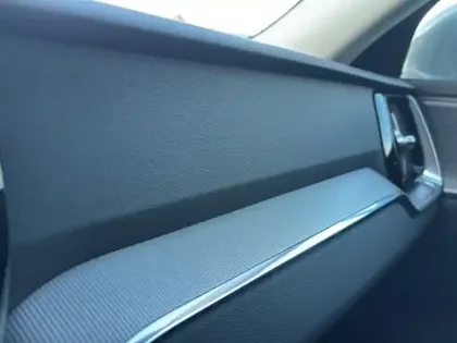 Photo 29 Volvo V60  B4 197 ch DCT7