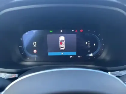 Photo 17 Volvo V60  B4 197 ch DCT7