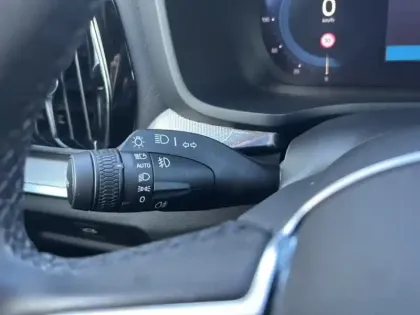 Photo 13 Volvo V60  B4 197 ch DCT7