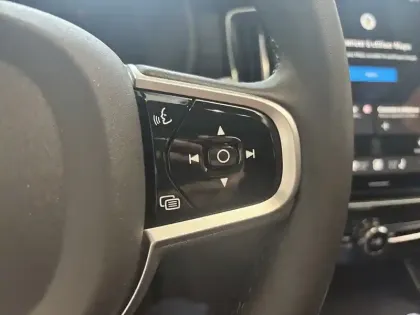 Photo 15 Volvo Xc90  T8 AWD Hybride Rechargeable 455 ch Geartronic 8 7pl