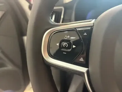 Photo 14 Volvo Xc90  T8 AWD Hybride Rechargeable 455 ch Geartronic 8 7pl