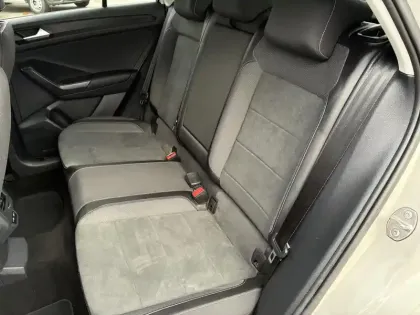 Photo 33 Volkswagen T-roc  2.0 TDI 150 Start/Stop DSG7