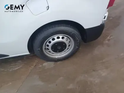 Photo 10 Peugeot Expert  FGN M BLUEHDI 120 S&S BVM6