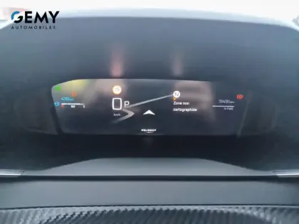 Photo 18 Peugeot 208  Hybrid 100 e-DCS6