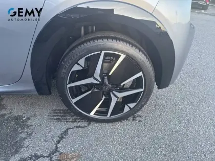 Photo 10 Peugeot 208  Hybrid 110 e-DCS6