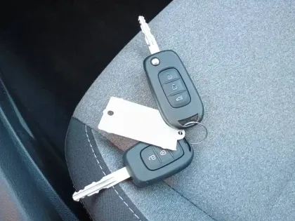 Photo 19 Renault Clio  SCe 65