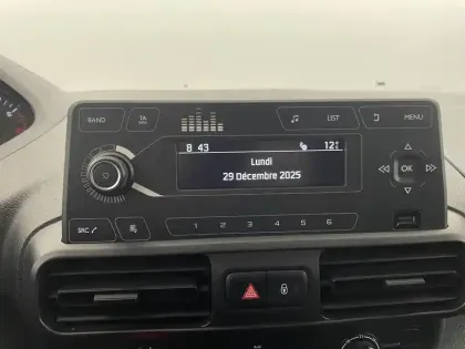 Photo 19 Peugeot Partner  FOURGON STANDARD 1000 KG BLUEHDI 100 S&S BVM5