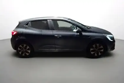 Photo 5 Renault Clio  E-Tech full hybrid 145