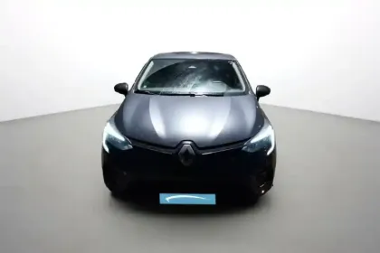 Photo 7 Renault Clio  E-Tech full hybrid 145