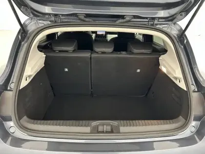 Photo 17 Renault Clio  E-Tech full hybrid 145