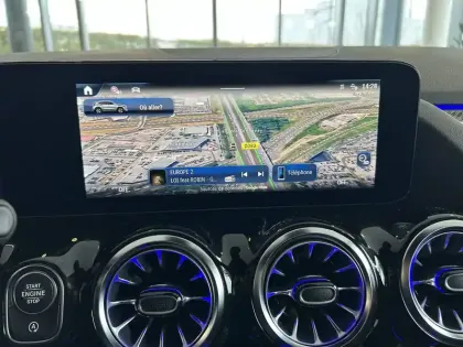 Photo 42 Mercedes GLA  200 d 8G-DCT