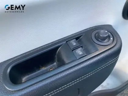 Photo 11 Renault Twingo  III SCe 65