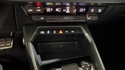 Photo 15 Audi A3  Berline 35 TFSI Mild Hybrid 150 S tronic 7