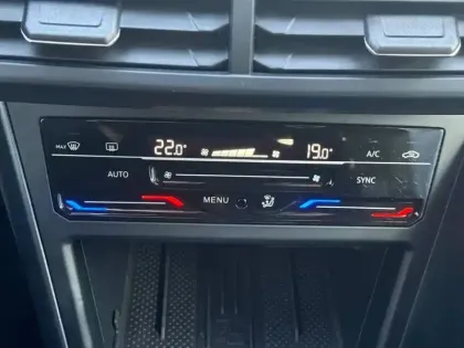 Photo 53 Volkswagen Polo  1.0 TSI 95 S&S BVM5