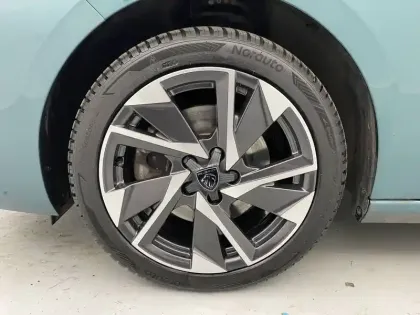 Photo 16 Peugeot 308  SW BlueHDi 130ch S&S EAT8