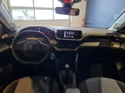 Photo 13 Peugeot 208  PureTech 75 S&S BVM5