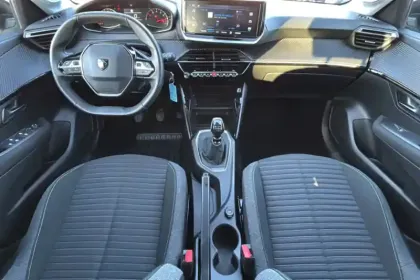 Photo 63 Peugeot 208  PureTech 100 S&S BVM6