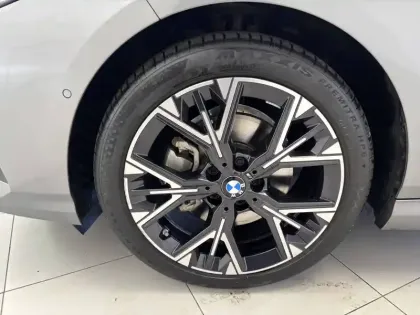 Photo 12 BMW Serie 1 120 170 ch DKG7