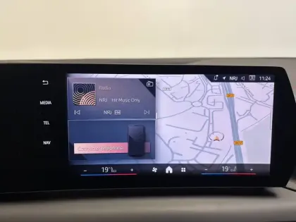 Photo 18 BMW Serie 1 120 170 ch DKG7