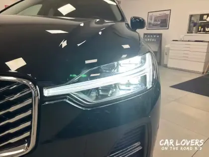 Photo 27 Volvo Xc60  T6 AWD Hybride rechargeable 253 ch+145 ch Geartronic 8