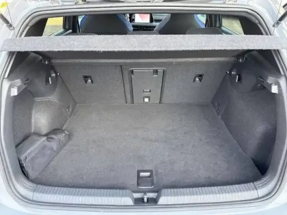 Photo 41 Volkswagen Golf  1.4 Hybrid Rechargeable OPF 245 DSG6