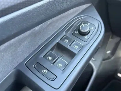 Photo 54 Volkswagen Golf  1.4 Hybrid Rechargeable OPF 245 DSG6