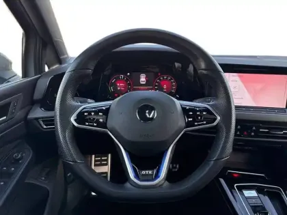 Photo 15 Volkswagen Golf  1.4 Hybrid Rechargeable OPF 245 DSG6