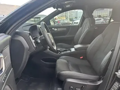 Photo 12 Volvo Xc40  B3 163 ch DCT7