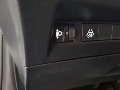 Photo 63 Peugeot 208 Gén. II Ph1 NG Style 5