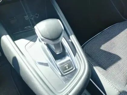 Photo 36 Renault Captur  E-Tech Plug-in 160