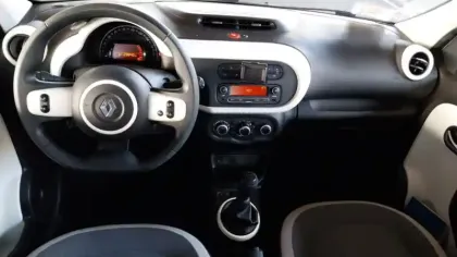 Photo 8 Renault Twingo  III SCe 65 - 21
