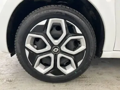 Photo 18 Renault Twingo  III SCe 65 - 21