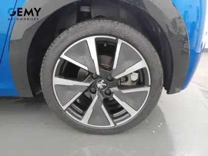 Photo 10 Peugeot 208  Electrique 50 kWh 136ch